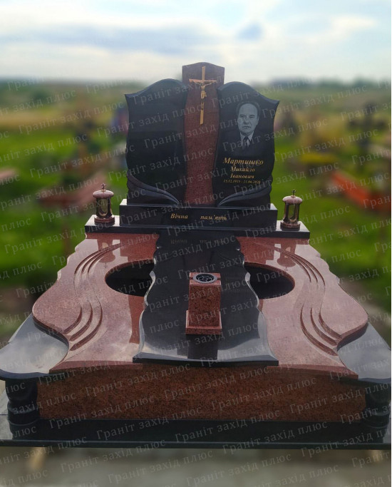 Подвійний памятник - ДП106