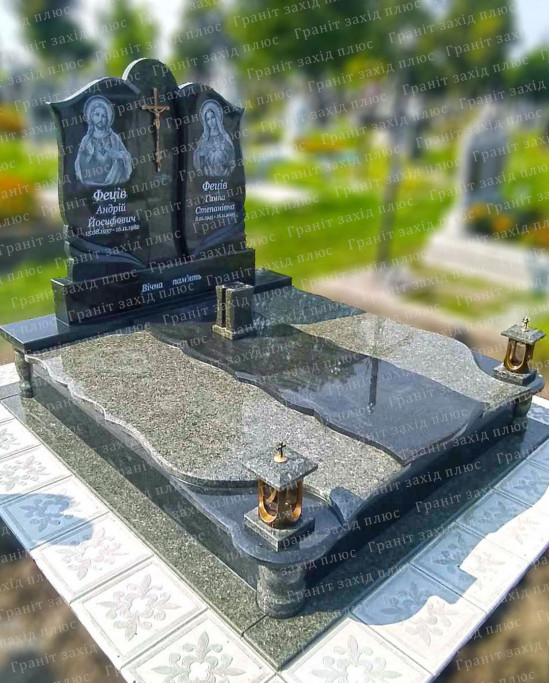 Подвійний памятник - ДП126