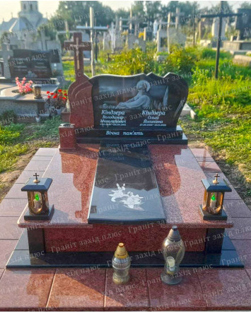 Подвійний памятник - ДП127