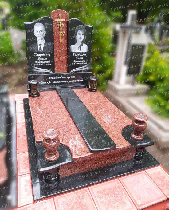 Подвійний памятник - ДП130