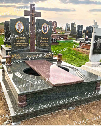 Подвійний памятник - ДП138