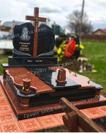 Подвійний памятник - ДП25