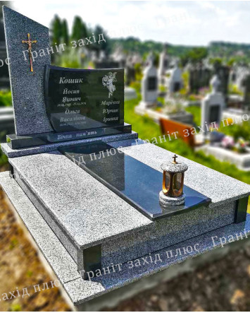 Подвійний памятник - ДП70