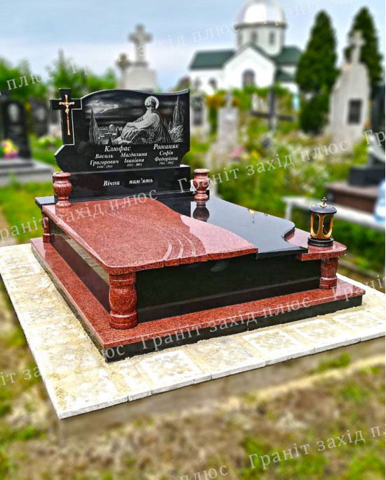 Подвійний памятник - ДП78