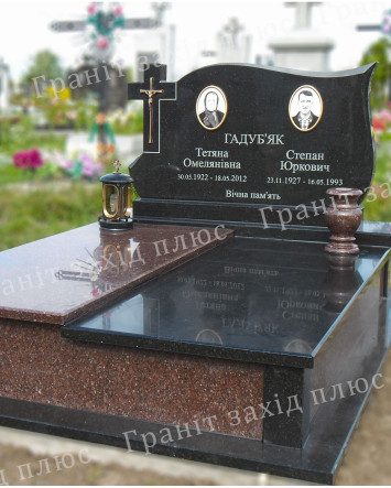 Подвійний памятник - ДП84