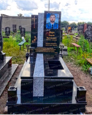 Памятники для військових - ПВ5